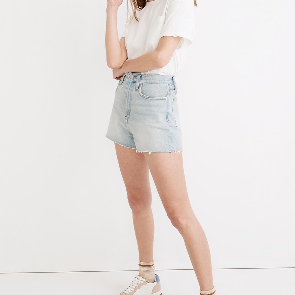 Madewell Momjean Short Short in Fitzgerald Wash
